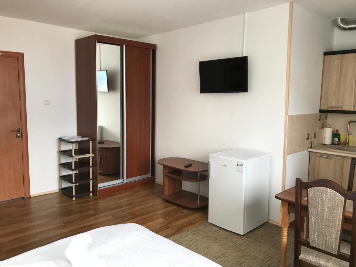 Sun Hotel Mizhhirya  Dış mekan fotoğraf